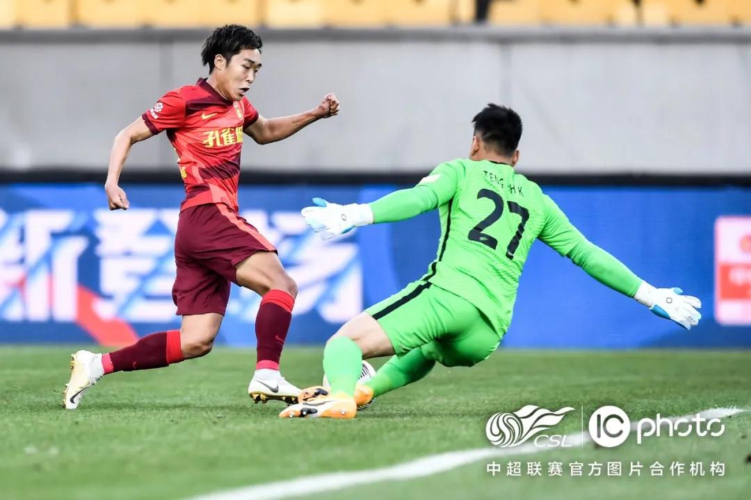 جدول ترتيب الدوري الإنجليزي بعد مباريات اليومتطورات مثيرة في السباق على اللقب